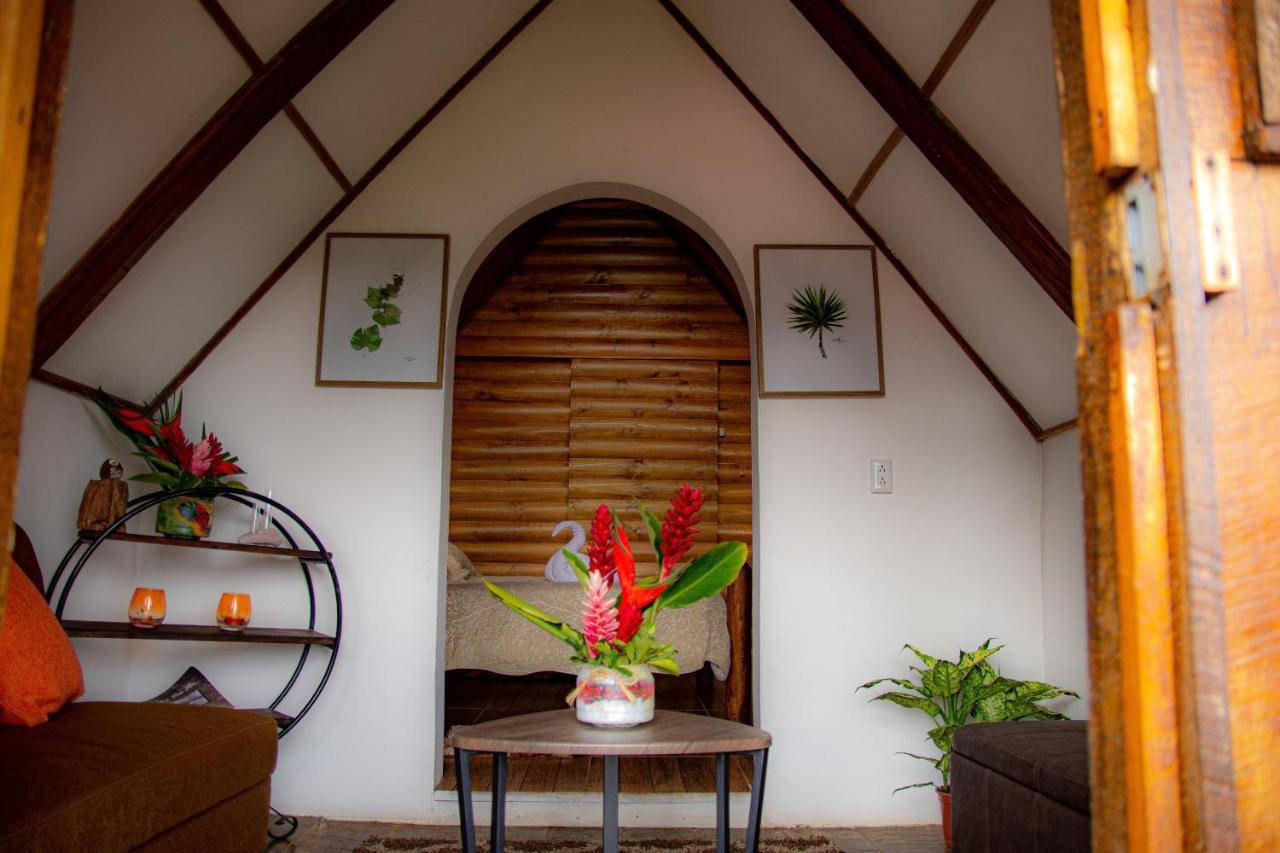 Pacuare Mountain Lodge Tres Equis Exterior photo