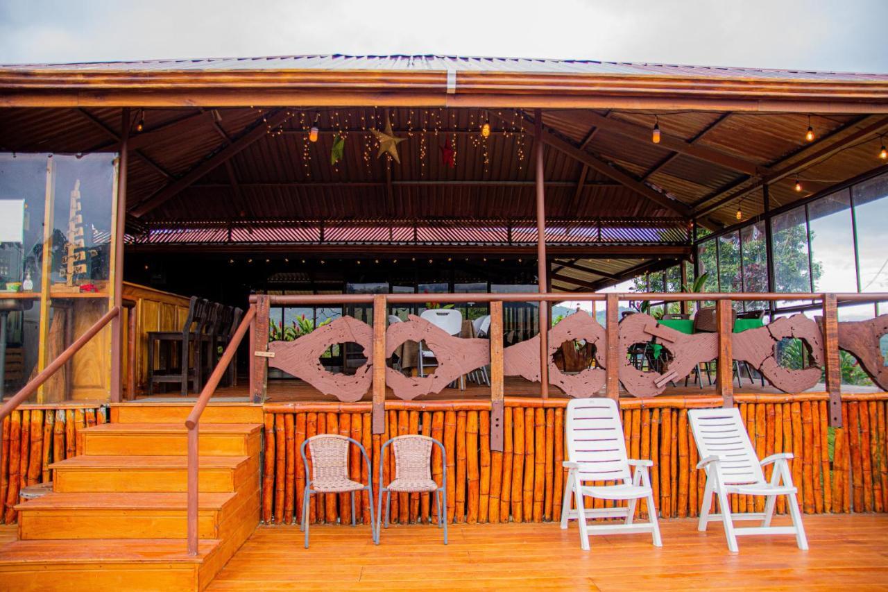 Pacuare Mountain Lodge Tres Equis Exterior photo